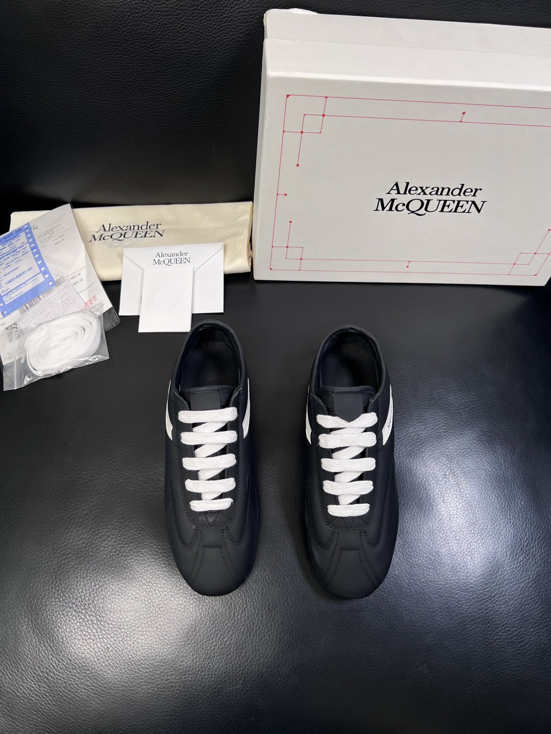 Alexander McQueen  高品质  顶级工艺品  麦昆  专柜同步 原厂配置，意大利进口原版