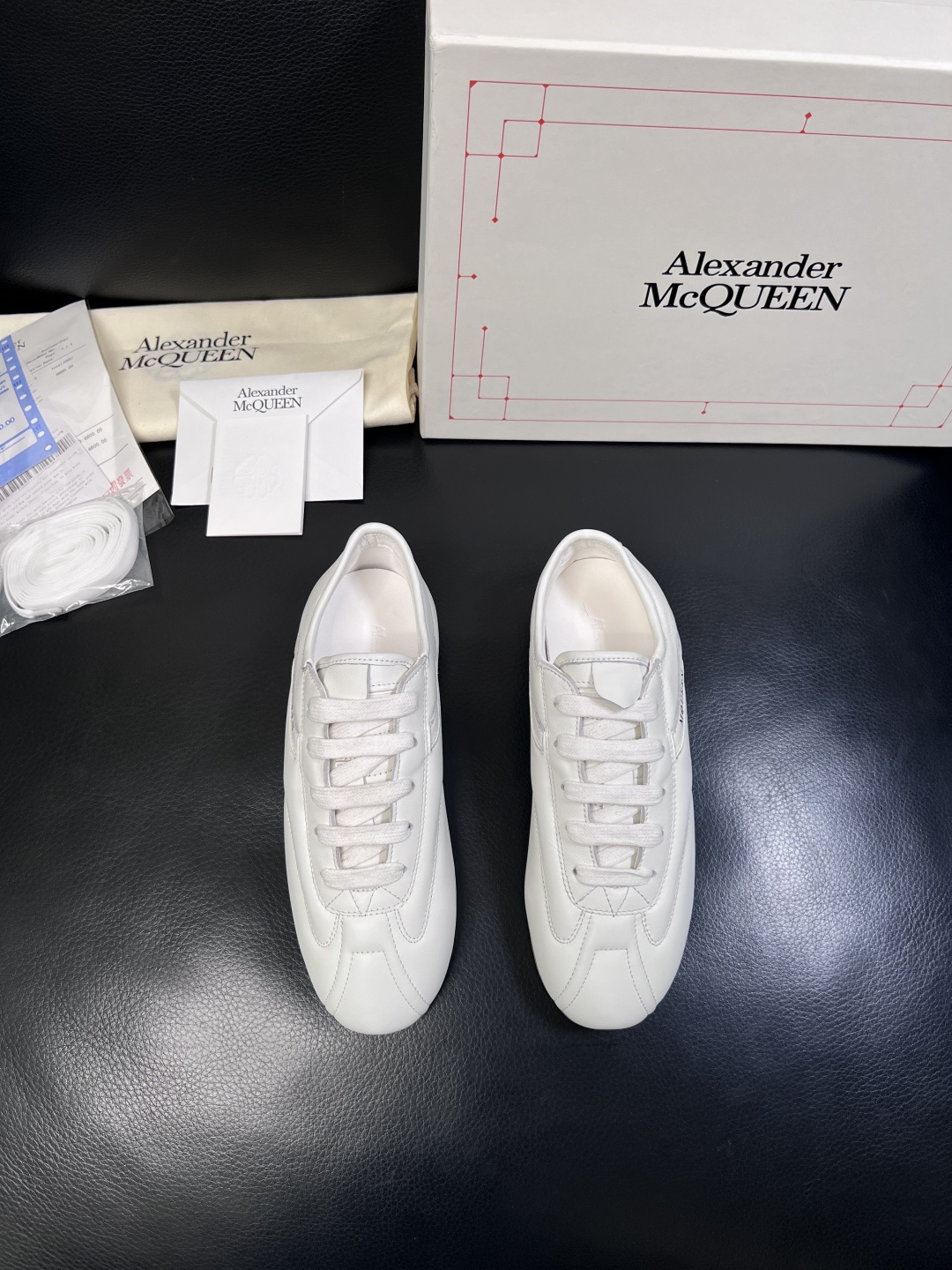 Alexander McQueen  高品质  顶级工艺品  麦昆  专柜同步 原厂配置，意大利进口原版