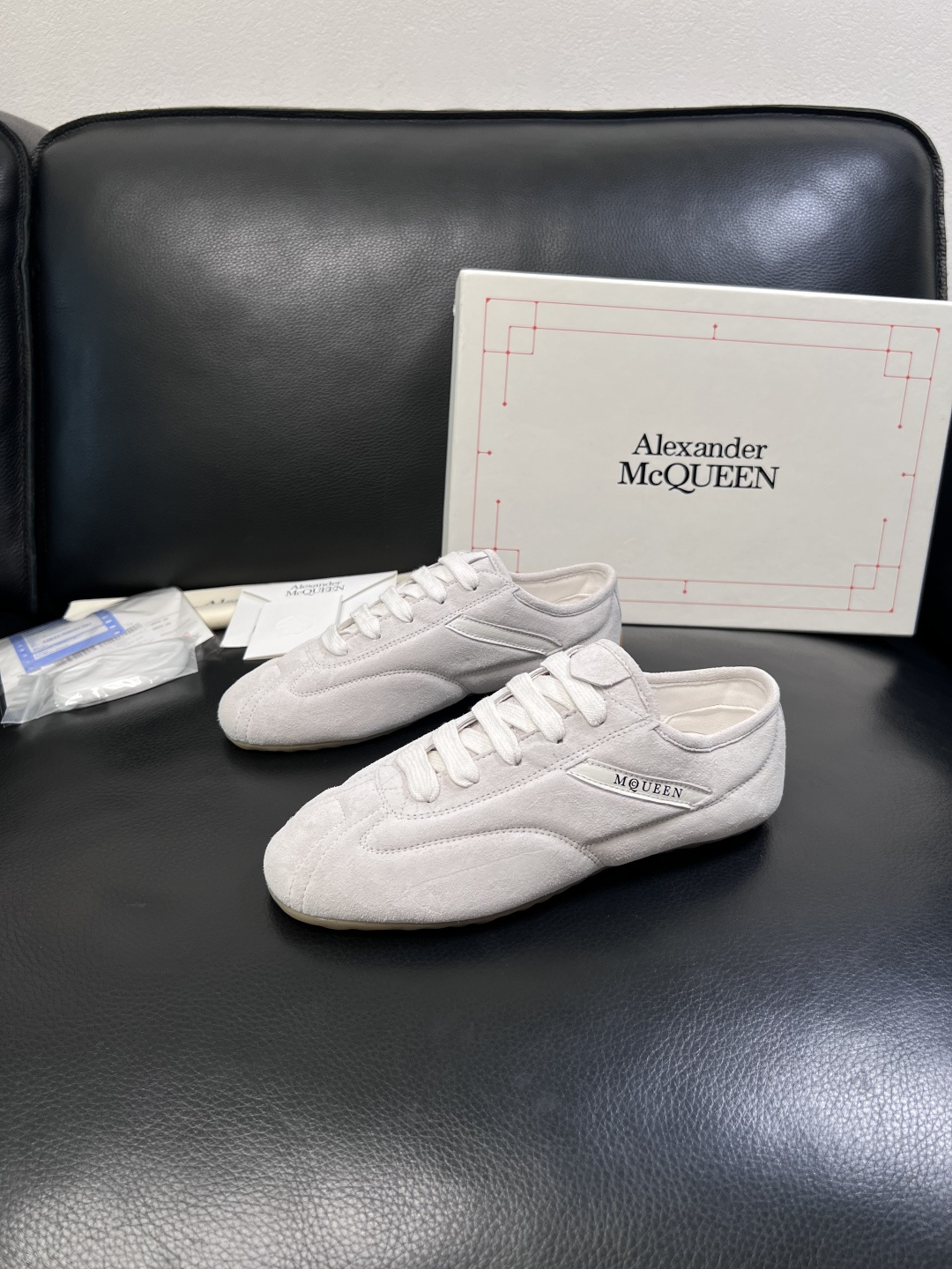 Alexander McQueen  高品质  顶级工艺品  麦昆  专柜同步 原厂配置，意大利进口原版