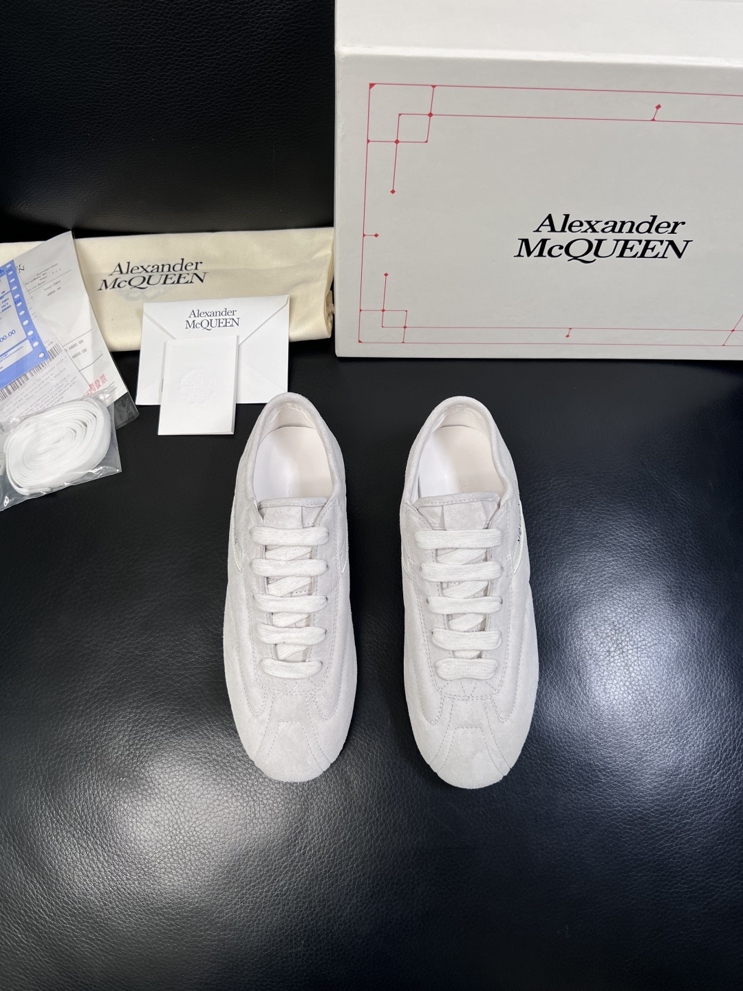Alexander McQueen  高品质  顶级工艺品  麦昆  专柜同步 原厂配置，意大利进口原版