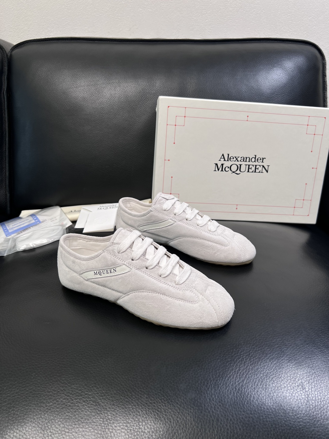 Alexander McQueen  高品质  顶级工艺品  麦昆  专柜同步 原厂配置，意大利进口原版