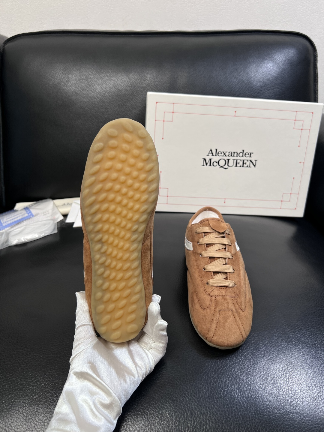Alexander McQueen  高品质  顶级工艺品  麦昆  专柜同步 原厂配置，意大利进口原版