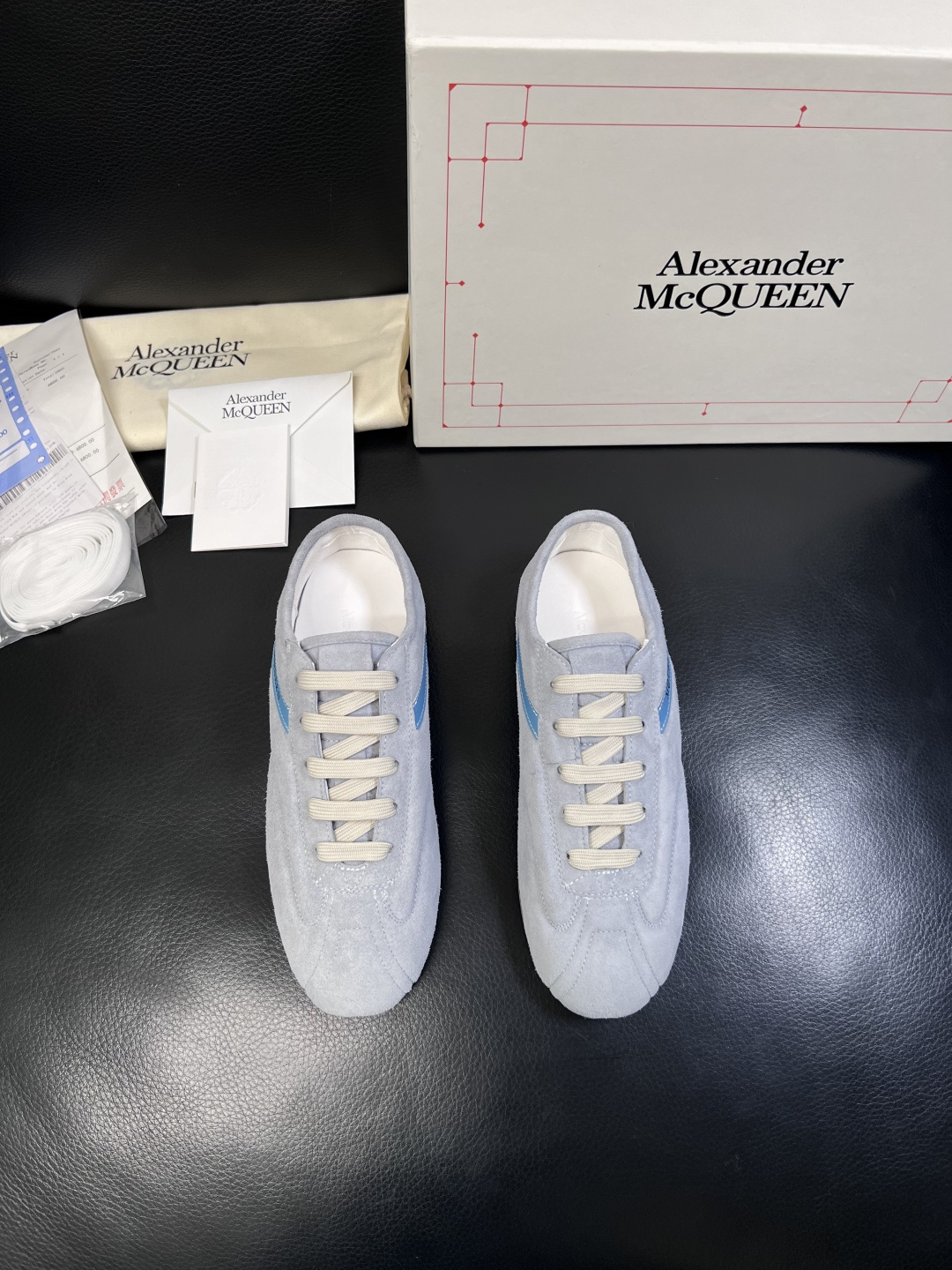 Alexander McQueen  高品质  顶级工艺品  麦昆  专柜同步 原厂配置，意大利进口原版