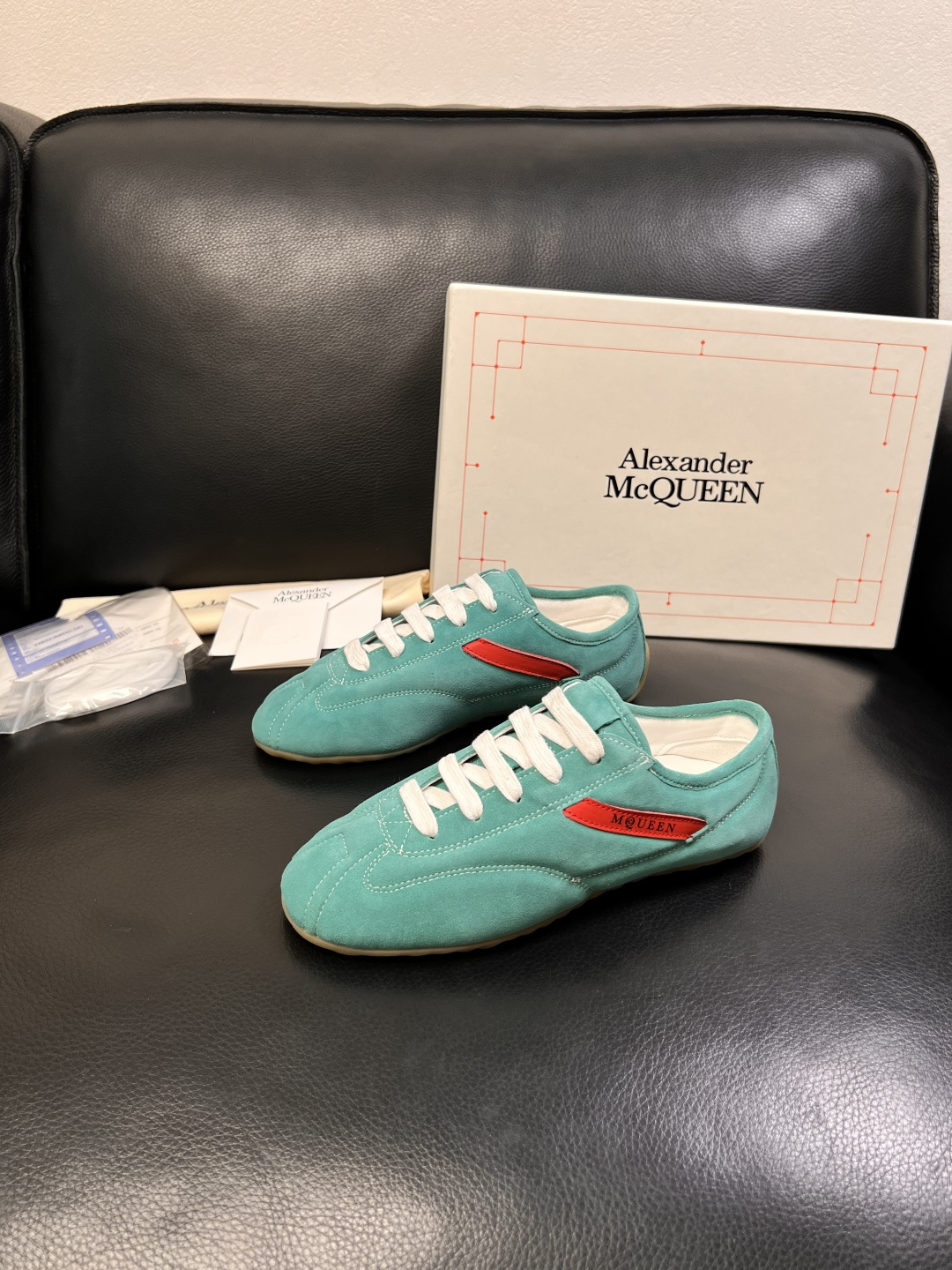 Alexander McQueen  高品质  顶级工艺品  麦昆  专柜同步 原厂配置，意大利进口原版