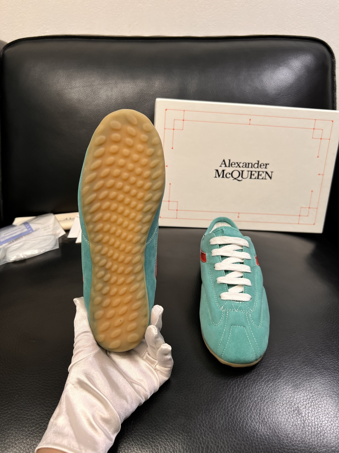 Alexander McQueen  高品质  顶级工艺品  麦昆  专柜同步 原厂配置，意大利进口原版