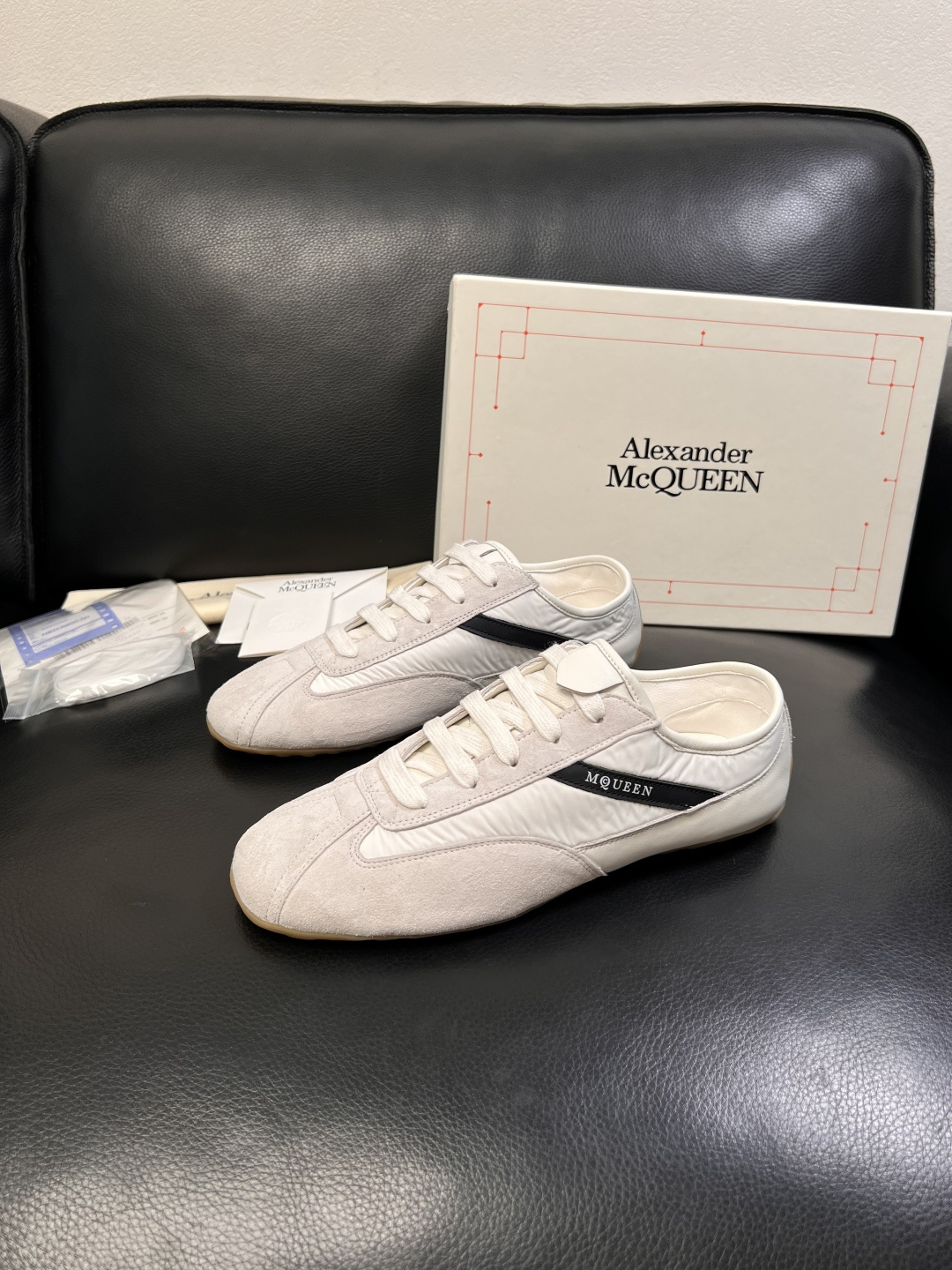 Alexander McQueen  高品质  顶级工艺品  麦昆  专柜同步 原厂配置，意大利进口原版