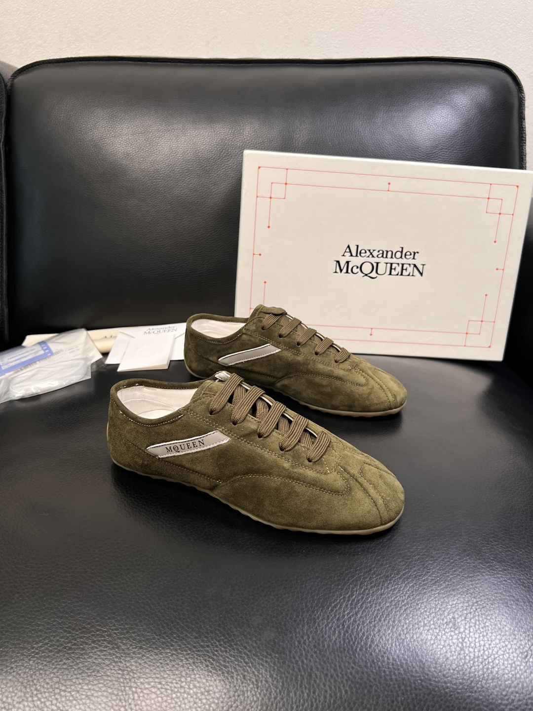 Alexander McQueen  高品质  顶级工艺品  麦昆  专柜同步 原厂配置，意大利进口原版