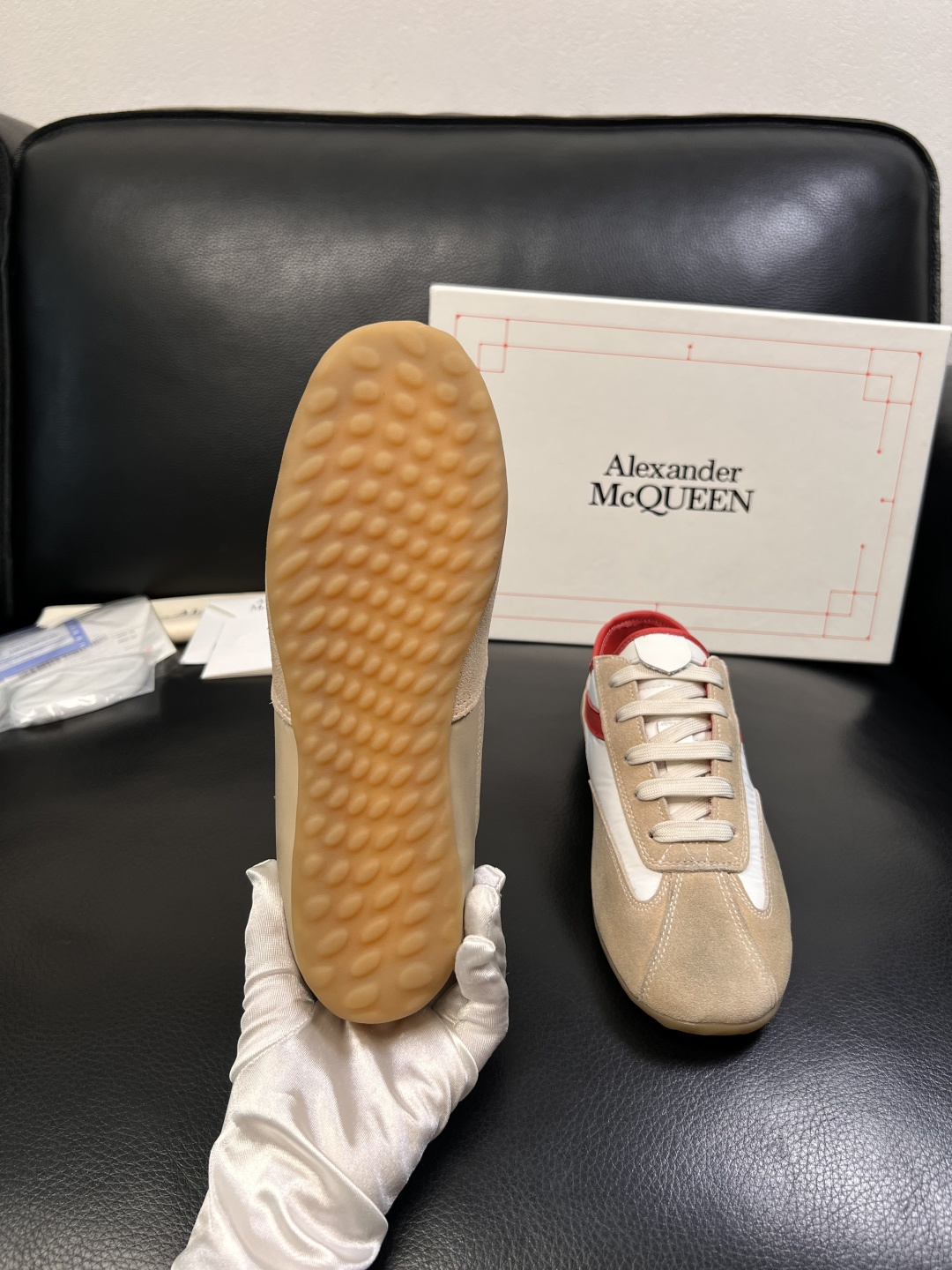 Alexander McQueen  高品质  顶级工艺品  麦昆  专柜同步 原厂配置，意大利进口原版