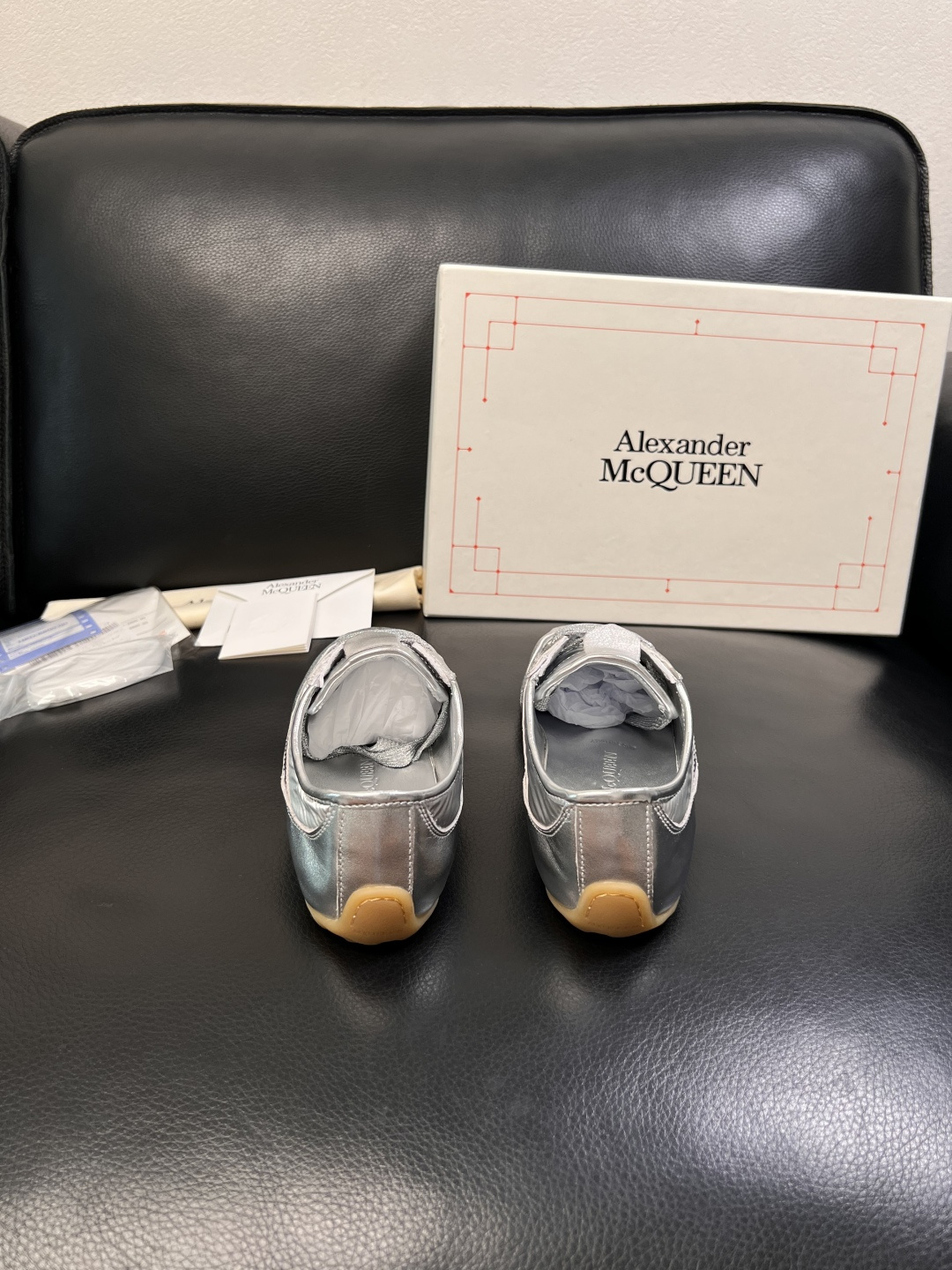 Alexander McQueen  高品质  顶级工艺品  麦昆  专柜同步 原厂配置，意大利进口原版