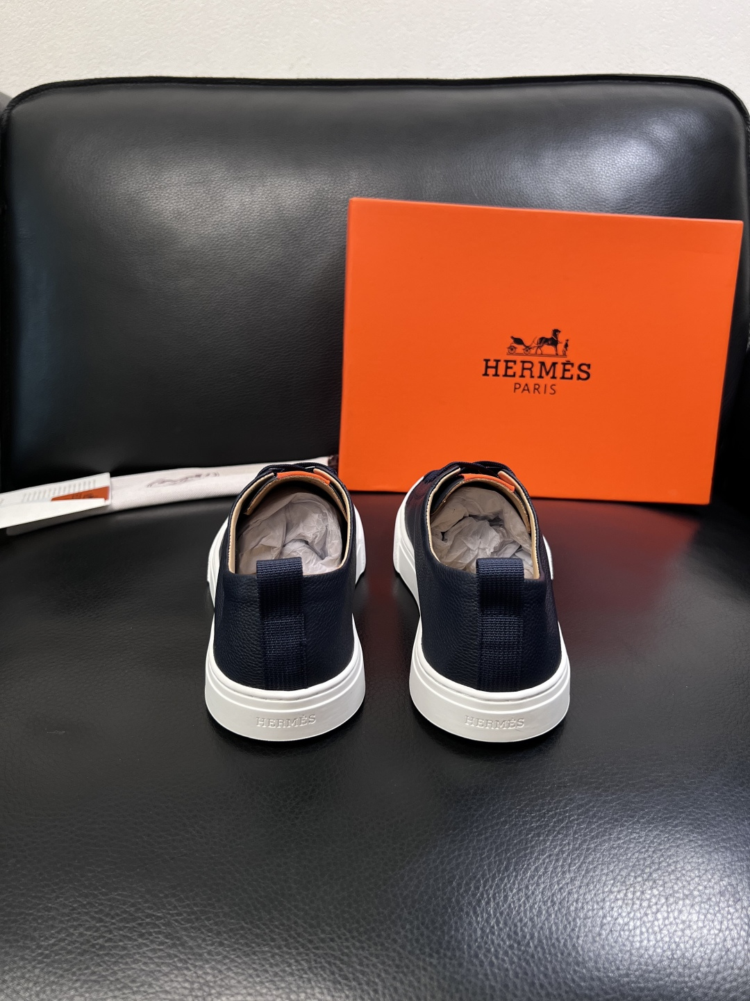 Hermes  高品质  顶级工艺品  爱马仕 专柜同步发售原厂配置，意大利进口原版牛皮面料，高品质拼接