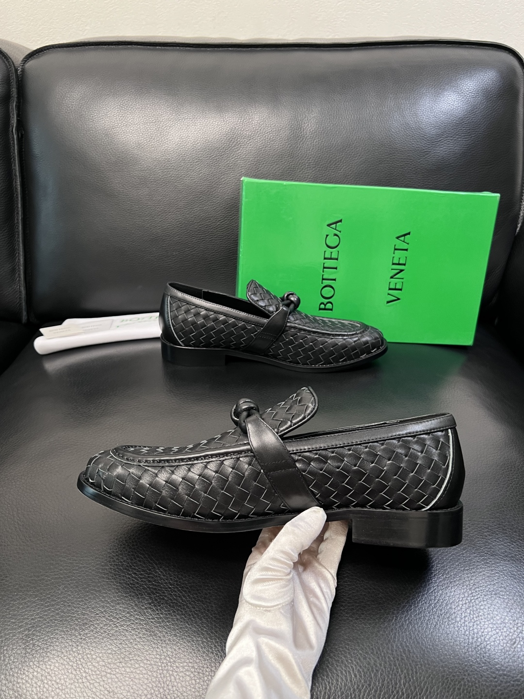 BOTTEGA  VENETA  顶级代购  葆蝶家 专柜同步，鞋面意大利进口编织牛皮面料，透气牛皮内里
