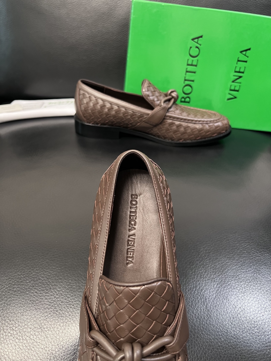 BOTTEGA  VENETA  顶级代购  葆蝶家 专柜同步，鞋面意大利进口编织牛皮面料，透气牛皮内里