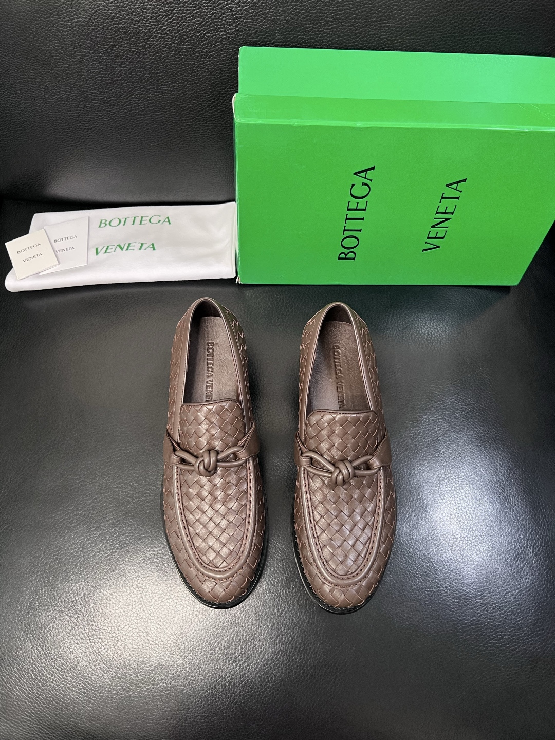 BOTTEGA  VENETA  顶级代购  葆蝶家 专柜同步，鞋面意大利进口编织牛皮面料，透气牛皮内里