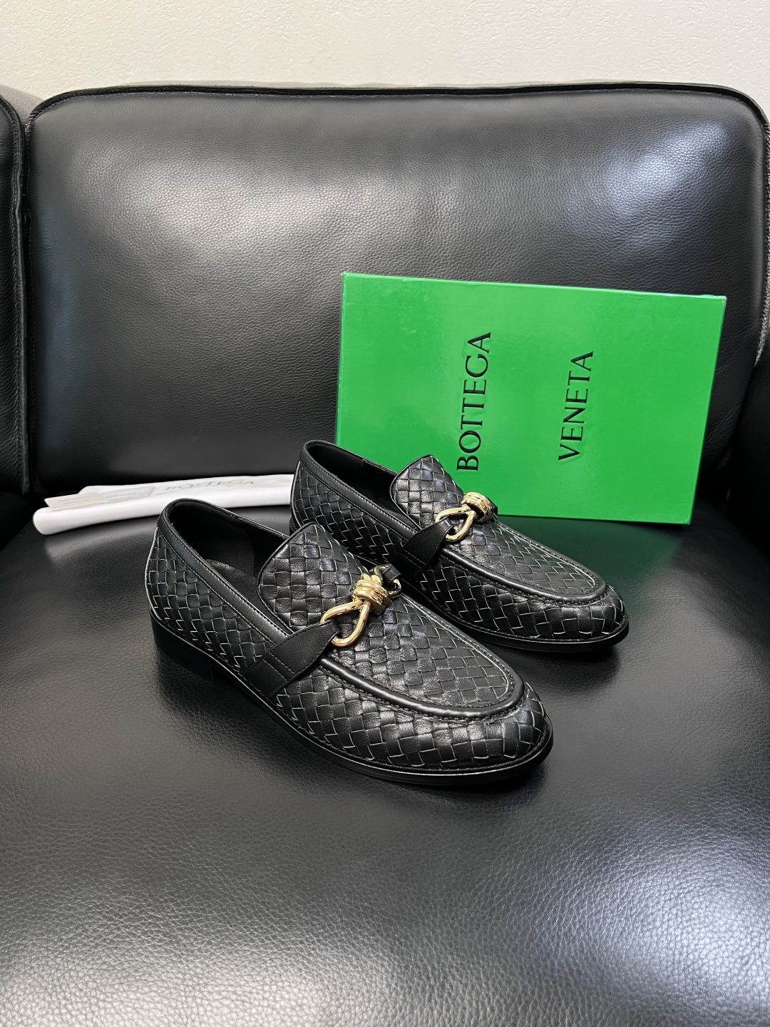 BOTTEGA  VENETA  顶级代购  葆蝶家 专柜同步，鞋面意大利进口编织牛皮面料，透气牛皮内里