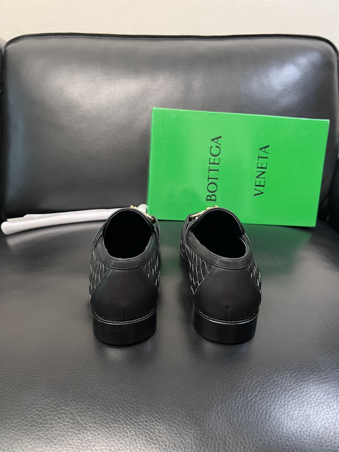 BOTTEGA  VENETA  顶级代购  葆蝶家 专柜同步，鞋面意大利进口编织牛皮面料，透气牛皮内里