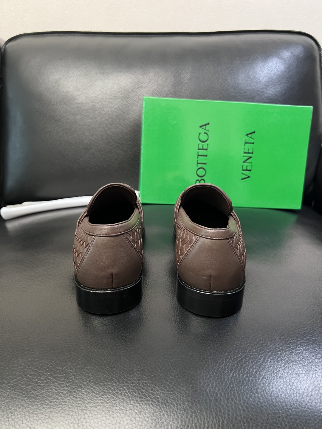 BOTTEGA  VENETA  顶级代购  葆蝶家 专柜同步，鞋面意大利进口编织牛皮面料，透气牛皮内里