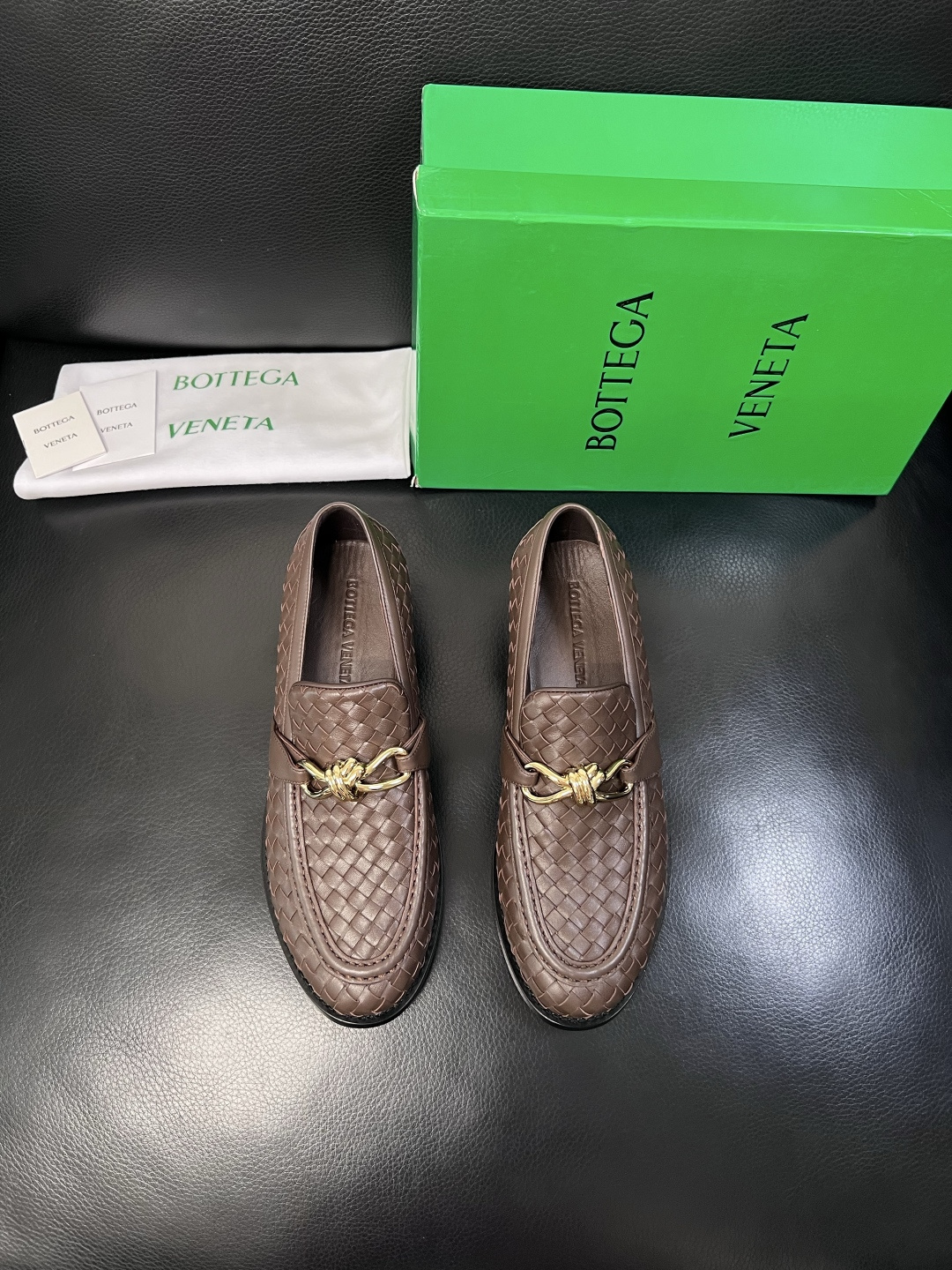 BOTTEGA  VENETA  顶级代购  葆蝶家 专柜同步，鞋面意大利进口编织牛皮面料，透气牛皮内里