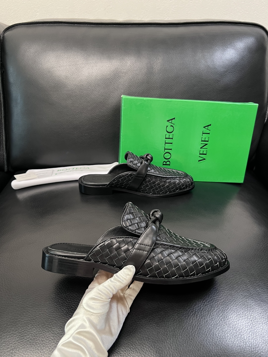BOTTEGA  VENETA  顶级代购  葆蝶家 专柜同步，鞋面意大利进口编织牛皮面料，透气牛皮内里
