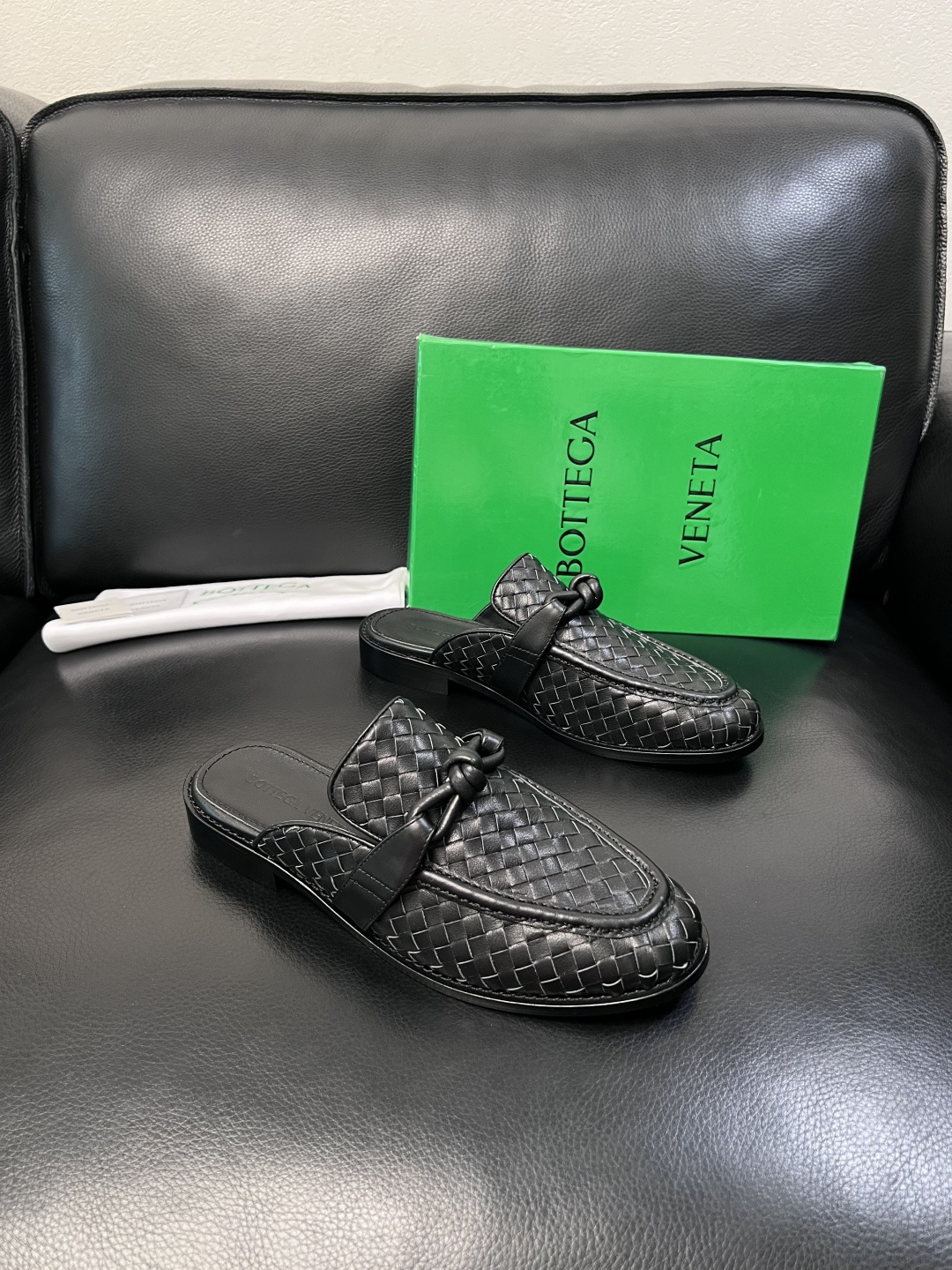 BOTTEGA  VENETA  顶级代购  葆蝶家 专柜同步，鞋面意大利进口编织牛皮面料，透气牛皮内里