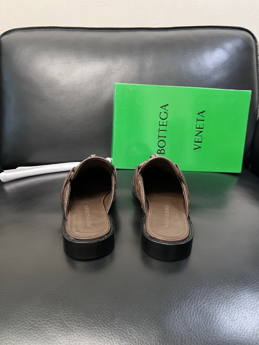 BOTTEGA  VENETA  顶级代购  葆蝶家 专柜同步，鞋面意大利进口编织牛皮面料，透气牛皮内里
