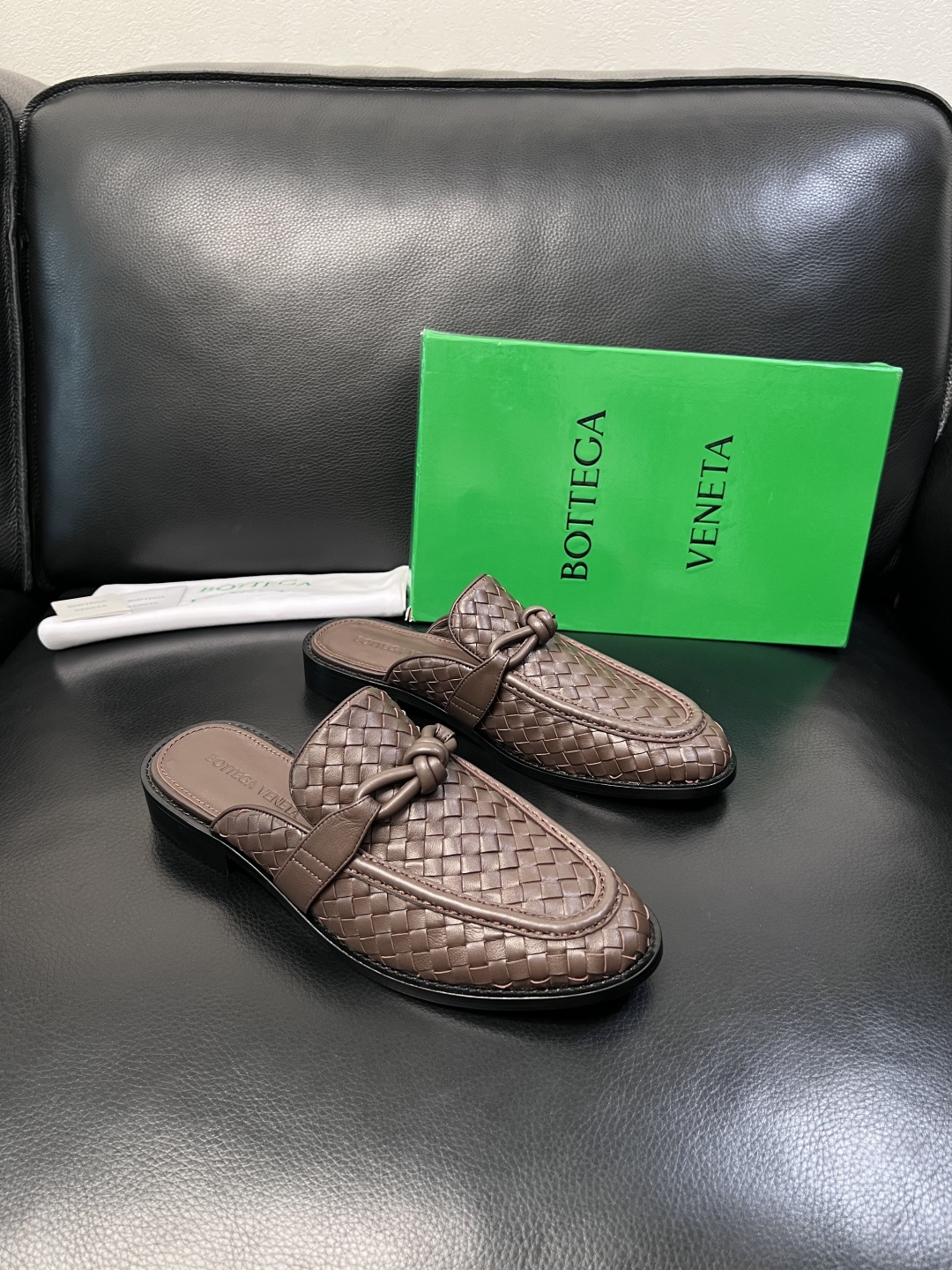 BOTTEGA  VENETA  顶级代购  葆蝶家 专柜同步，鞋面意大利进口编织牛皮面料，透气牛皮内里