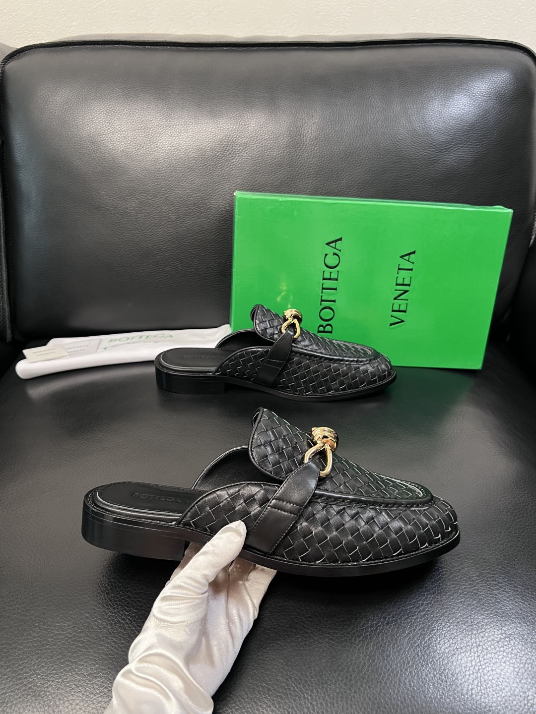BOTTEGA  VENETA  顶级代购  葆蝶家 专柜同步，鞋面意大利进口编织牛皮面料，透气牛皮内里