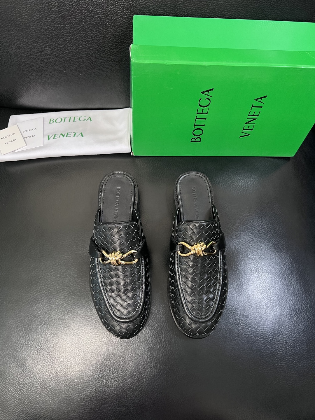 BOTTEGA  VENETA  顶级代购  葆蝶家 专柜同步，鞋面意大利进口编织牛皮面料，透气牛皮内里