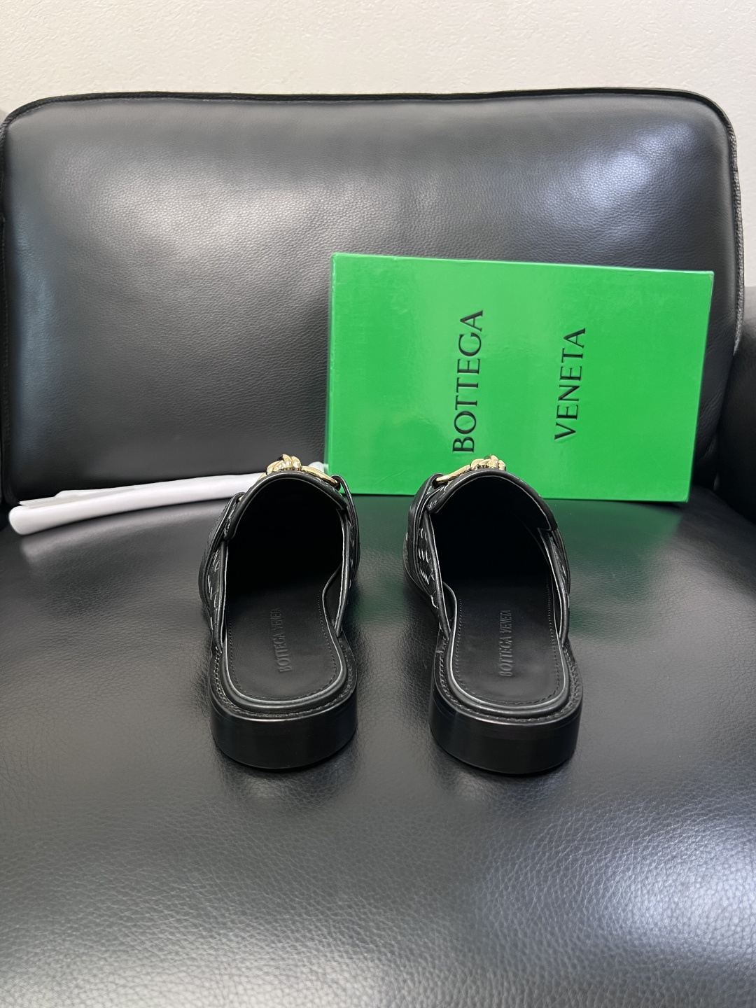 BOTTEGA  VENETA  顶级代购  葆蝶家 专柜同步，鞋面意大利进口编织牛皮面料，透气牛皮内里