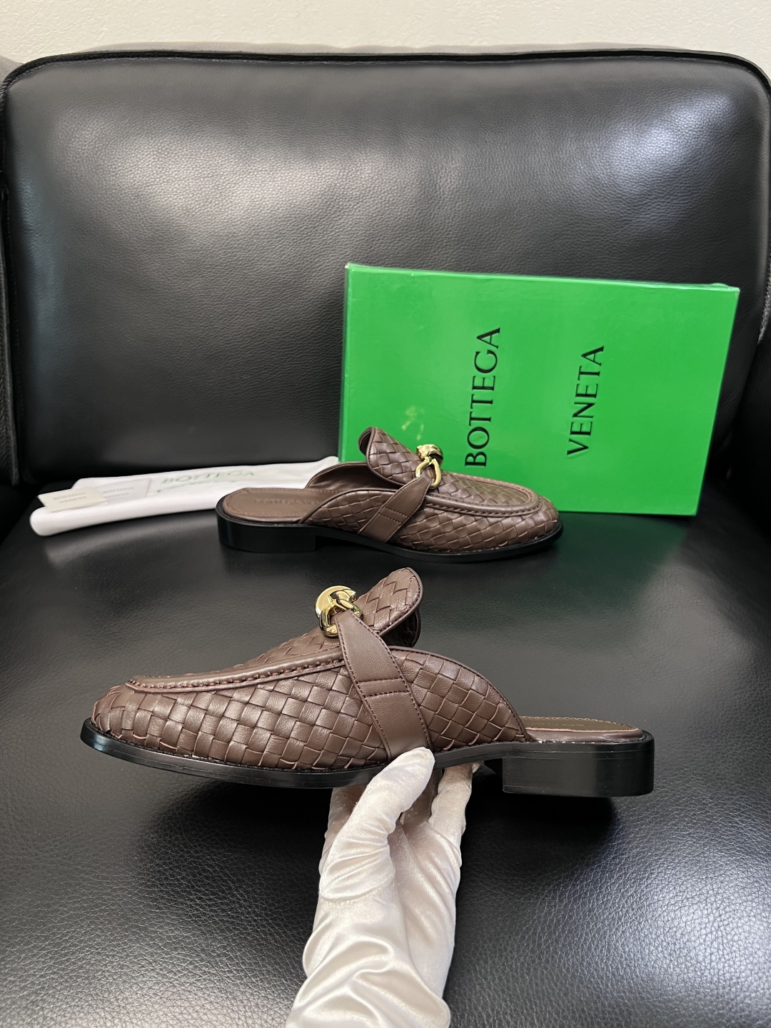 BOTTEGA  VENETA  顶级代购  葆蝶家 专柜同步，鞋面意大利进口编织牛皮面料，透气牛皮内里
