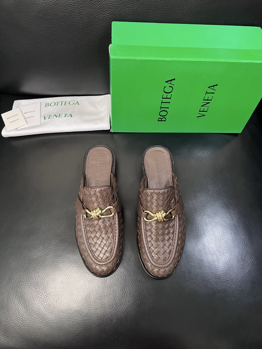 BOTTEGA  VENETA  顶级代购  葆蝶家 专柜同步，鞋面意大利进口编织牛皮面料，透气牛皮内里