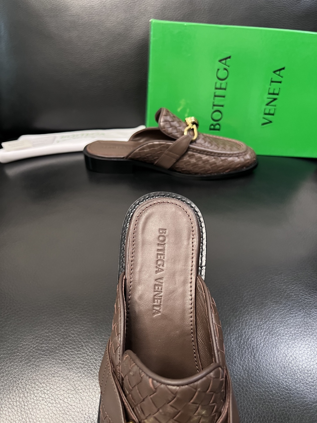 BOTTEGA  VENETA  顶级代购  葆蝶家 专柜同步，鞋面意大利进口编织牛皮面料，透气牛皮内里