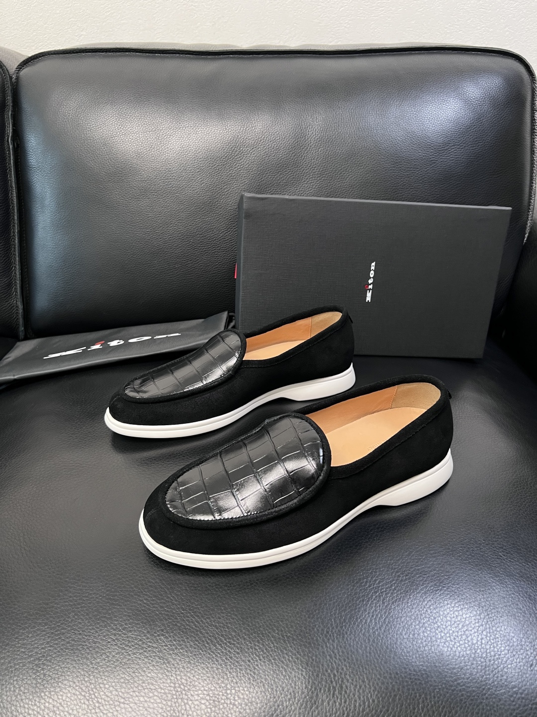 ⚠️只换码不退⚠️    kiton  高品质   顶级工艺品  专柜新品同步，鞋面意大利进口牛皮面料，