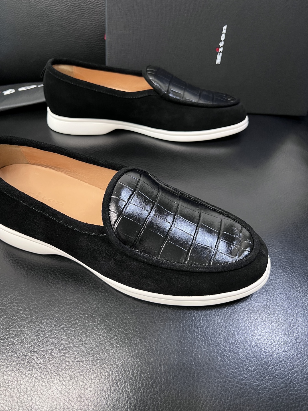 ⚠️只换码不退⚠️    kiton  高品质   顶级工艺品  专柜新品同步，鞋面意大利进口牛皮面料，