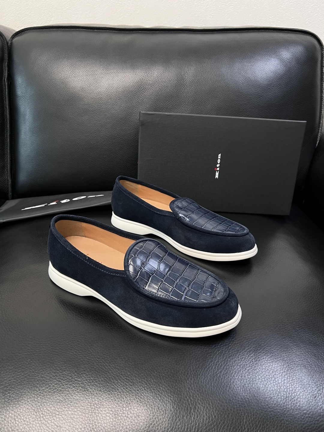 ⚠️只换码不退⚠️    kiton  高品质   顶级工艺品  专柜新品同步，鞋面意大利进口牛皮面料，