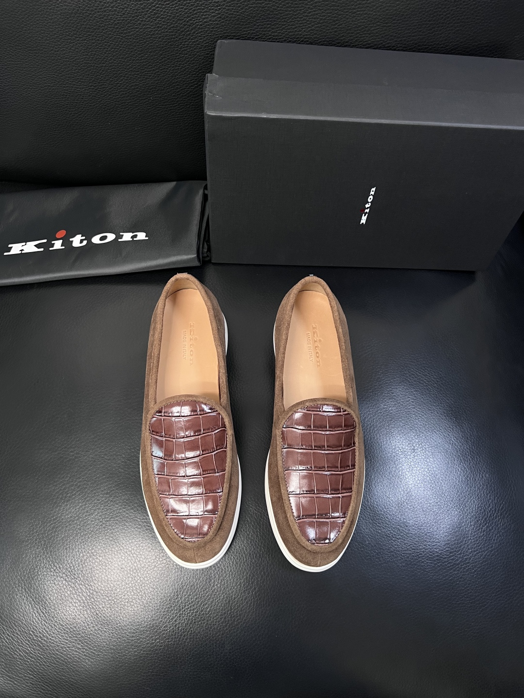 ⚠️只换码不退⚠️    kiton  高品质   顶级工艺品  专柜新品同步，鞋面意大利进口牛皮面料，