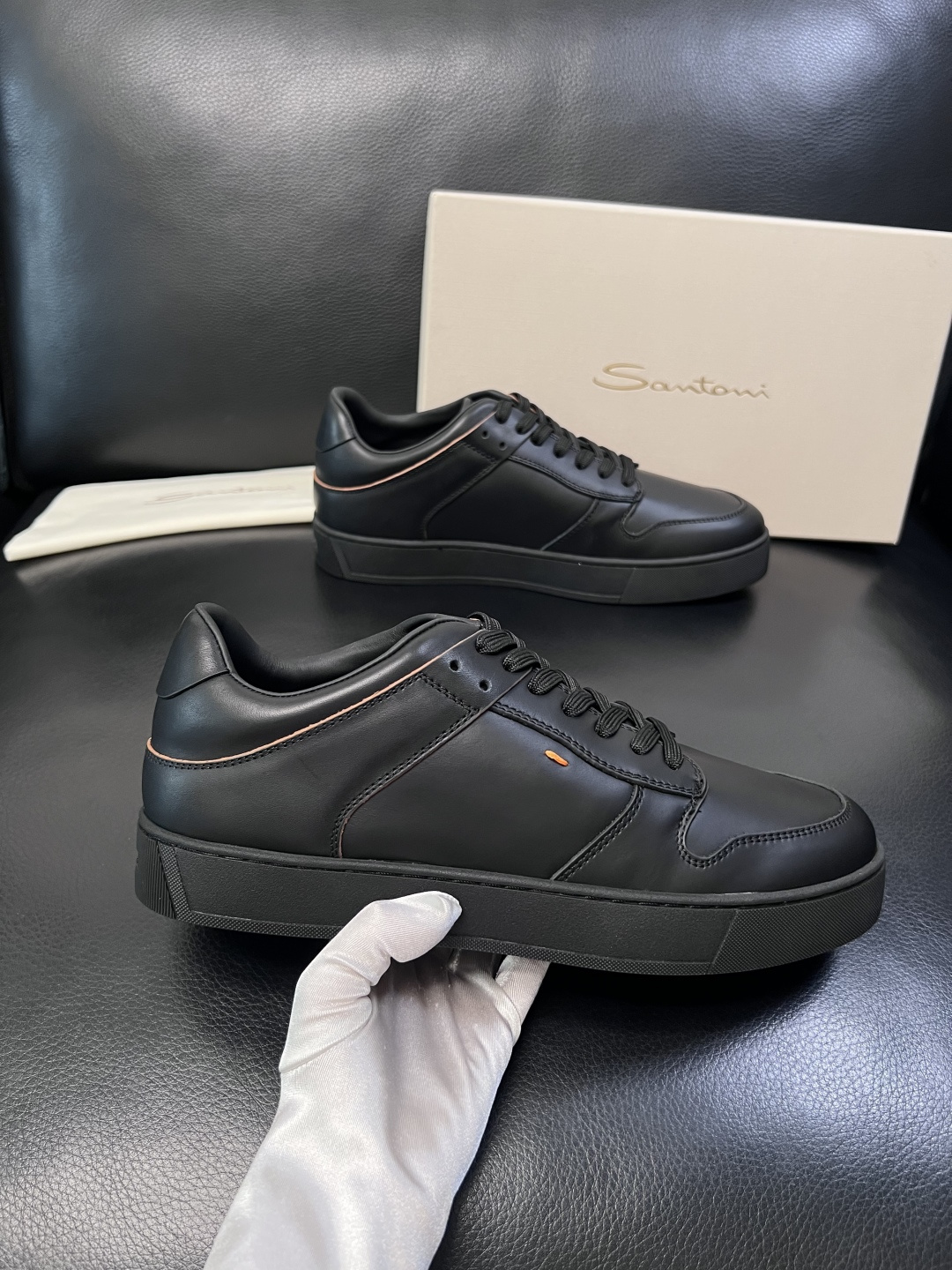 ⚠️只换码不退⚠️    Santoni  高品质  圣东尼   顶级工艺品  专柜新品同步，鞋面意大利