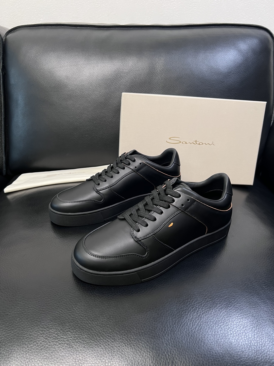 ⚠️只换码不退⚠️    Santoni  高品质  圣东尼   顶级工艺品  专柜新品同步，鞋面意大利