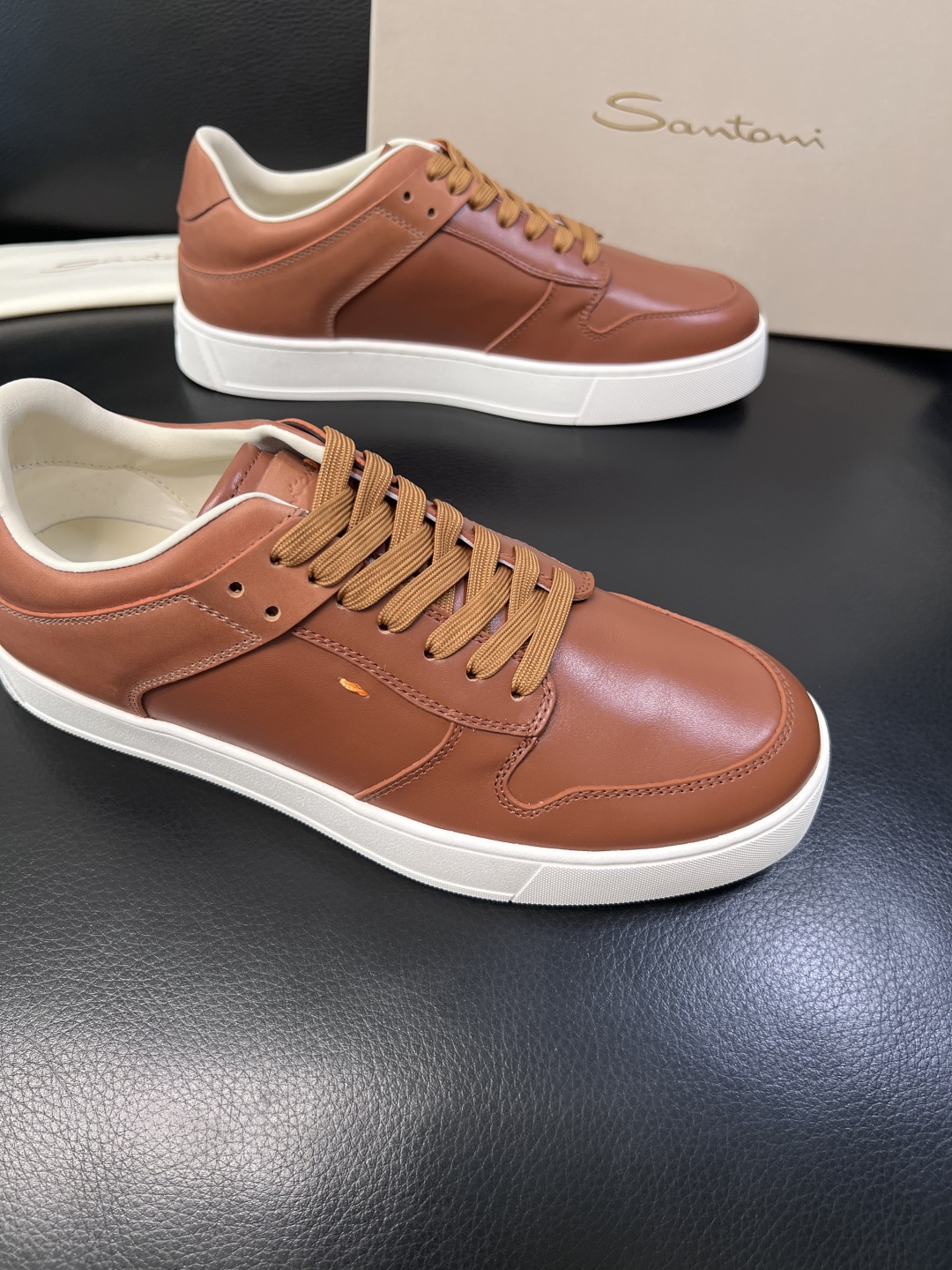 ⚠️只换码不退⚠️    Santoni  高品质  圣东尼   顶级工艺品  专柜新品同步，鞋面意大利