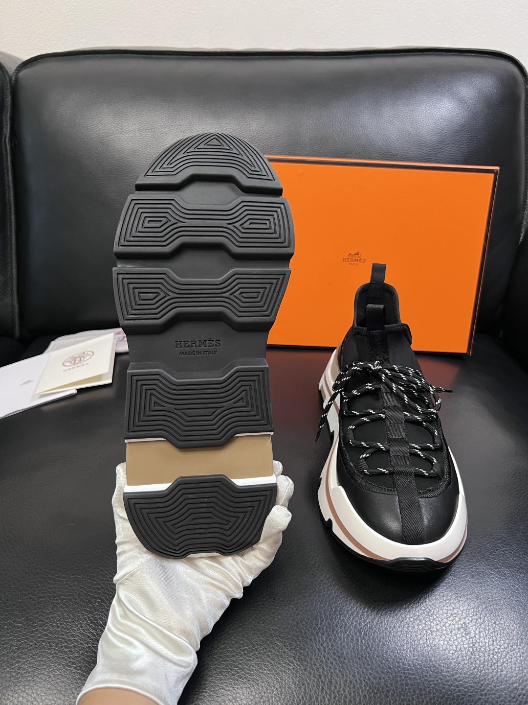 Hermes 高品质  顶级工艺品  爱马仕 专柜同步发售原厂配置，意大利进口原版牛皮拼布面料，高品质拼