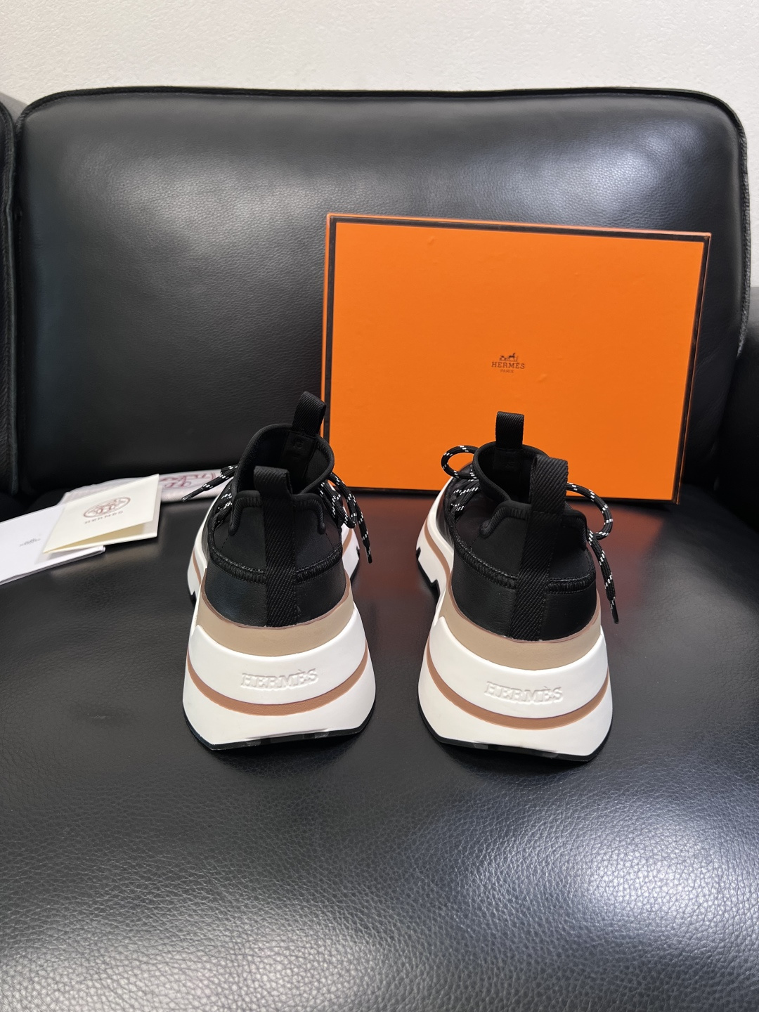 Hermes 高品质  顶级工艺品  爱马仕 专柜同步发售原厂配置，意大利进口原版牛皮拼布面料，高品质拼