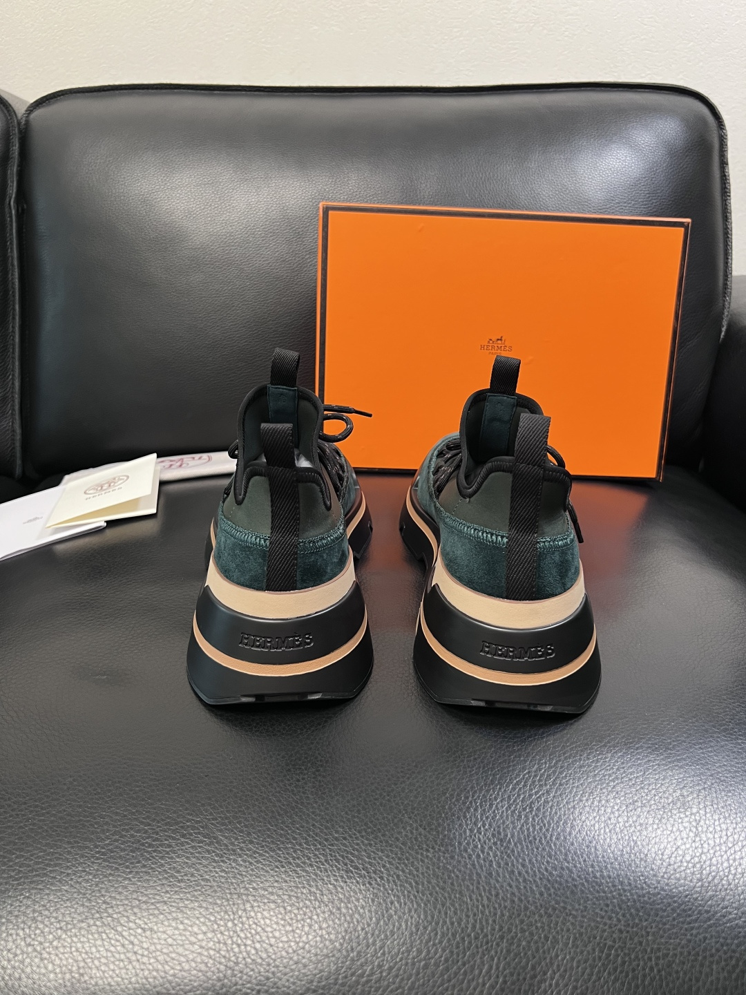 Hermes 高品质  顶级工艺品  爱马仕 专柜同步发售原厂配置，意大利进口原版牛皮拼布面料，高品质拼