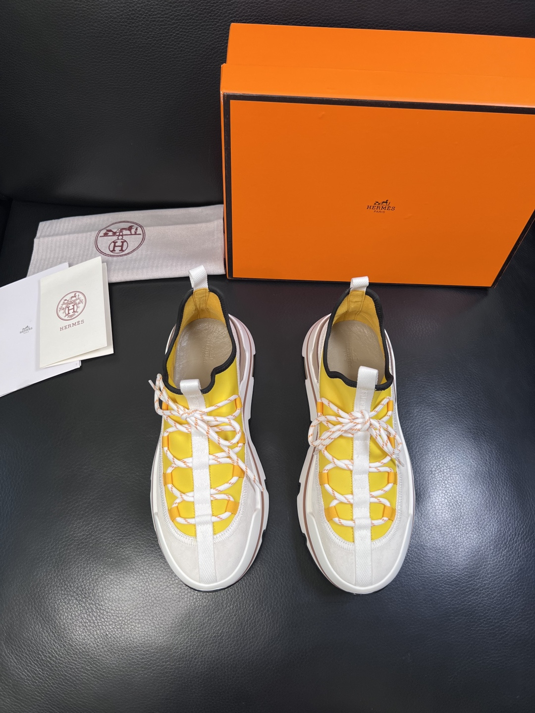Hermes 高品质  顶级工艺品  爱马仕 专柜同步发售原厂配置，意大利进口原版牛皮拼布面料，高品质拼