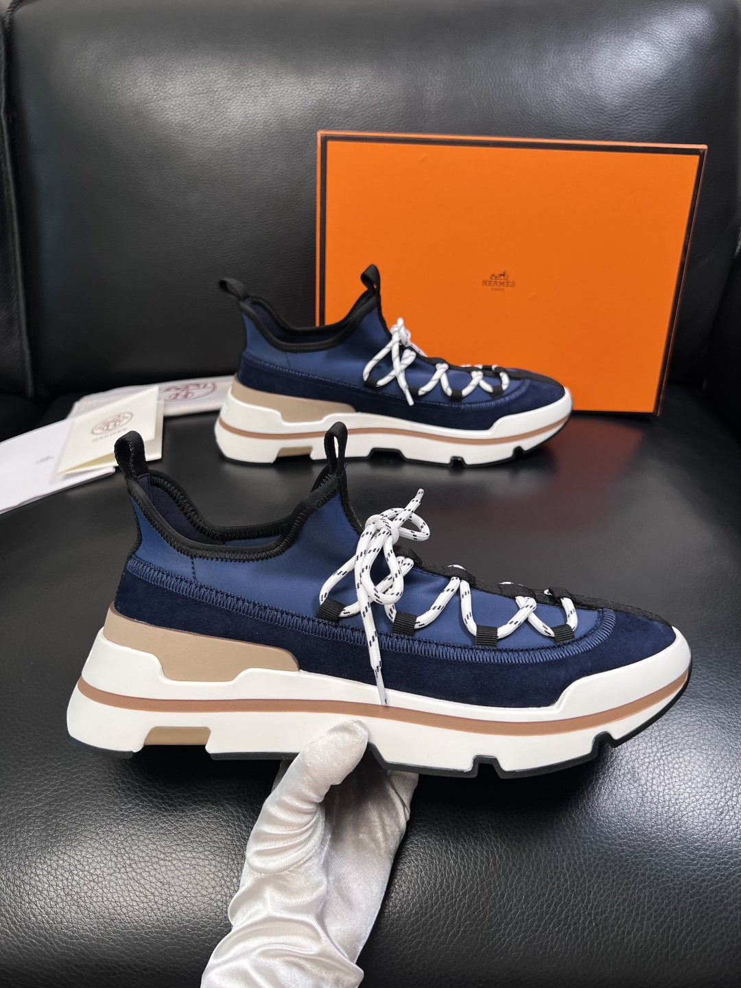 Hermes 高品质  顶级工艺品  爱马仕 专柜同步发售原厂配置，意大利进口原版牛皮拼布面料，高品质拼