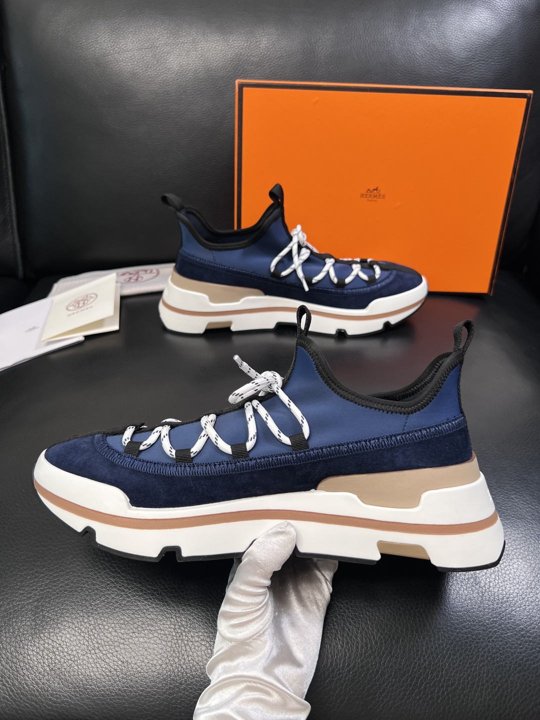 Hermes 高品质  顶级工艺品  爱马仕 专柜同步发售原厂配置，意大利进口原版牛皮拼布面料，高品质拼