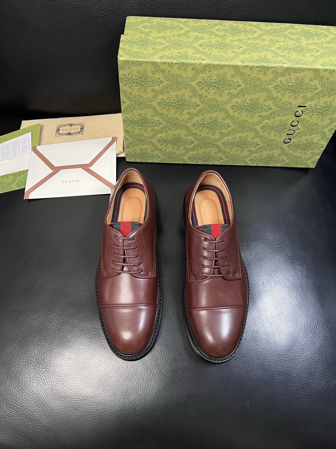 Gucci  高品质  顶级工艺品  古奇  皮鞋系列专柜同步 原厂配置，意大利进口原版牛皮，进口水染牛