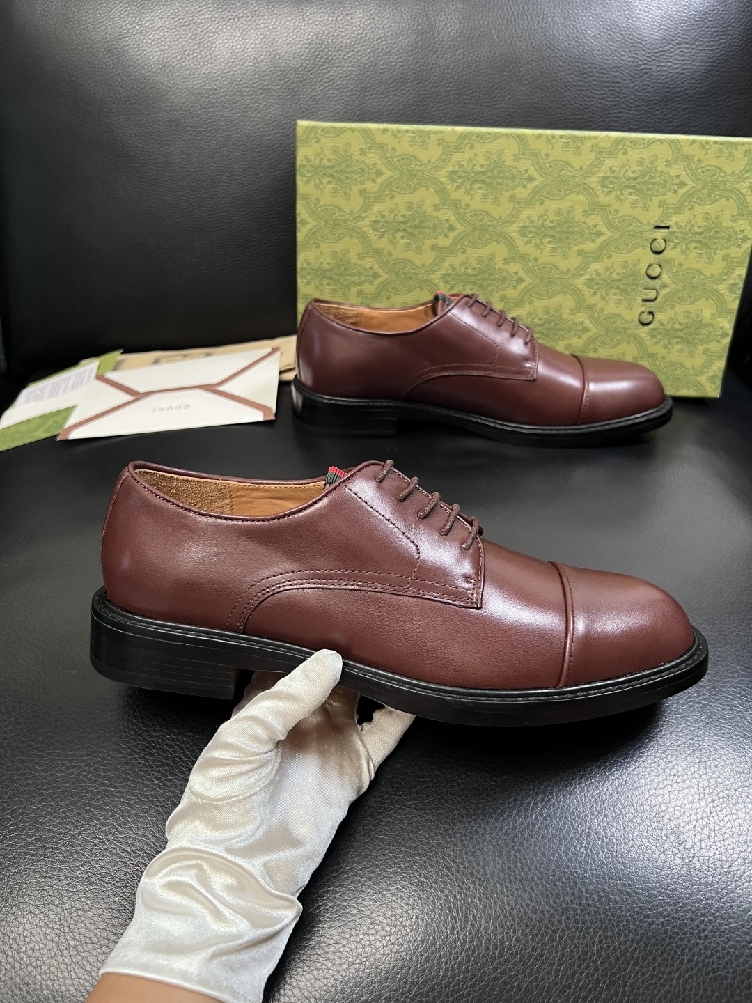 Gucci  高品质  顶级工艺品  古奇  皮鞋系列专柜同步 原厂配置，意大利进口原版牛皮，进口水染牛