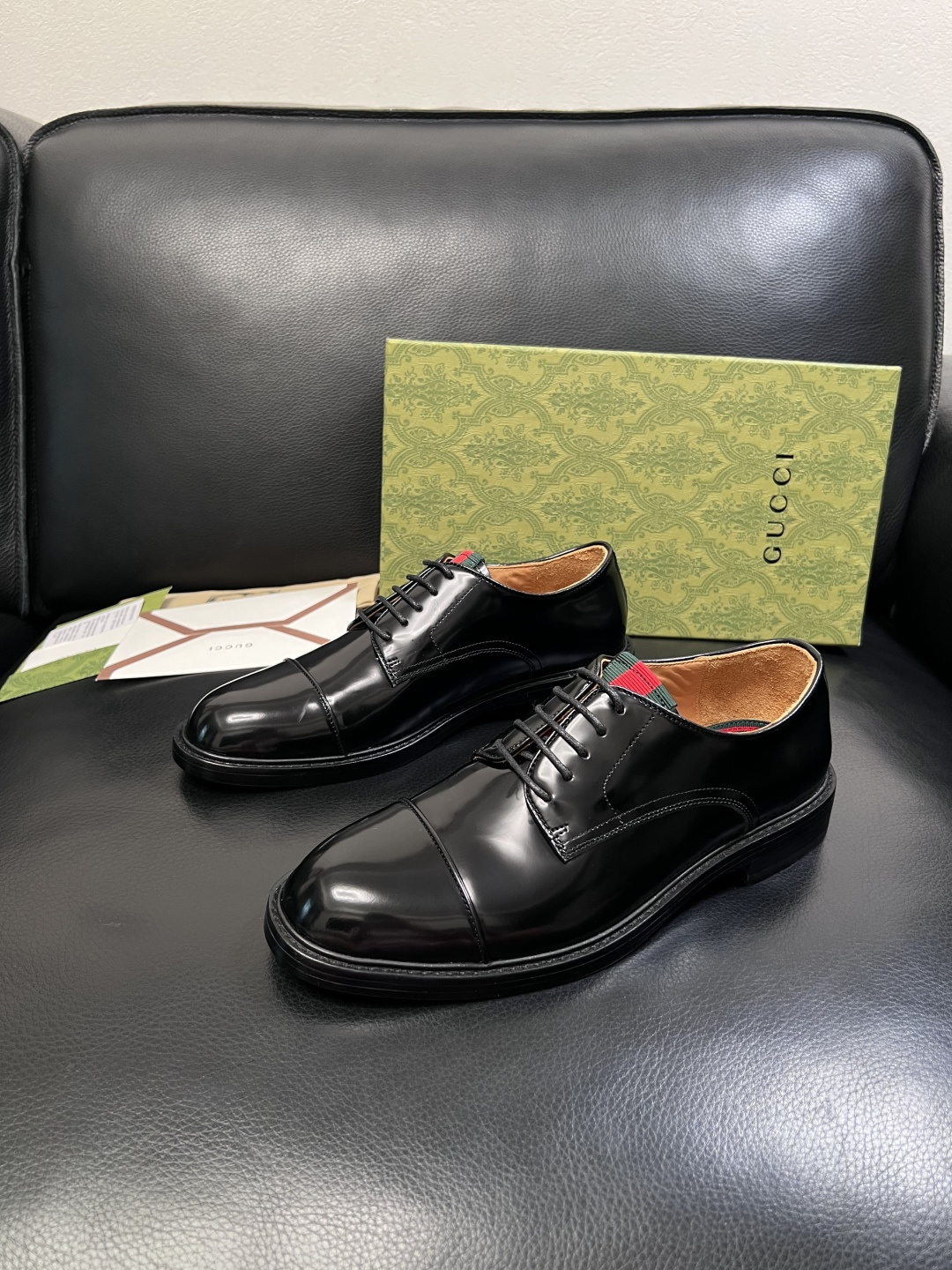 Gucci  高品质  顶级工艺品  古奇  皮鞋系列专柜同步 原厂配置，意大利进口原版牛皮，进口水染牛