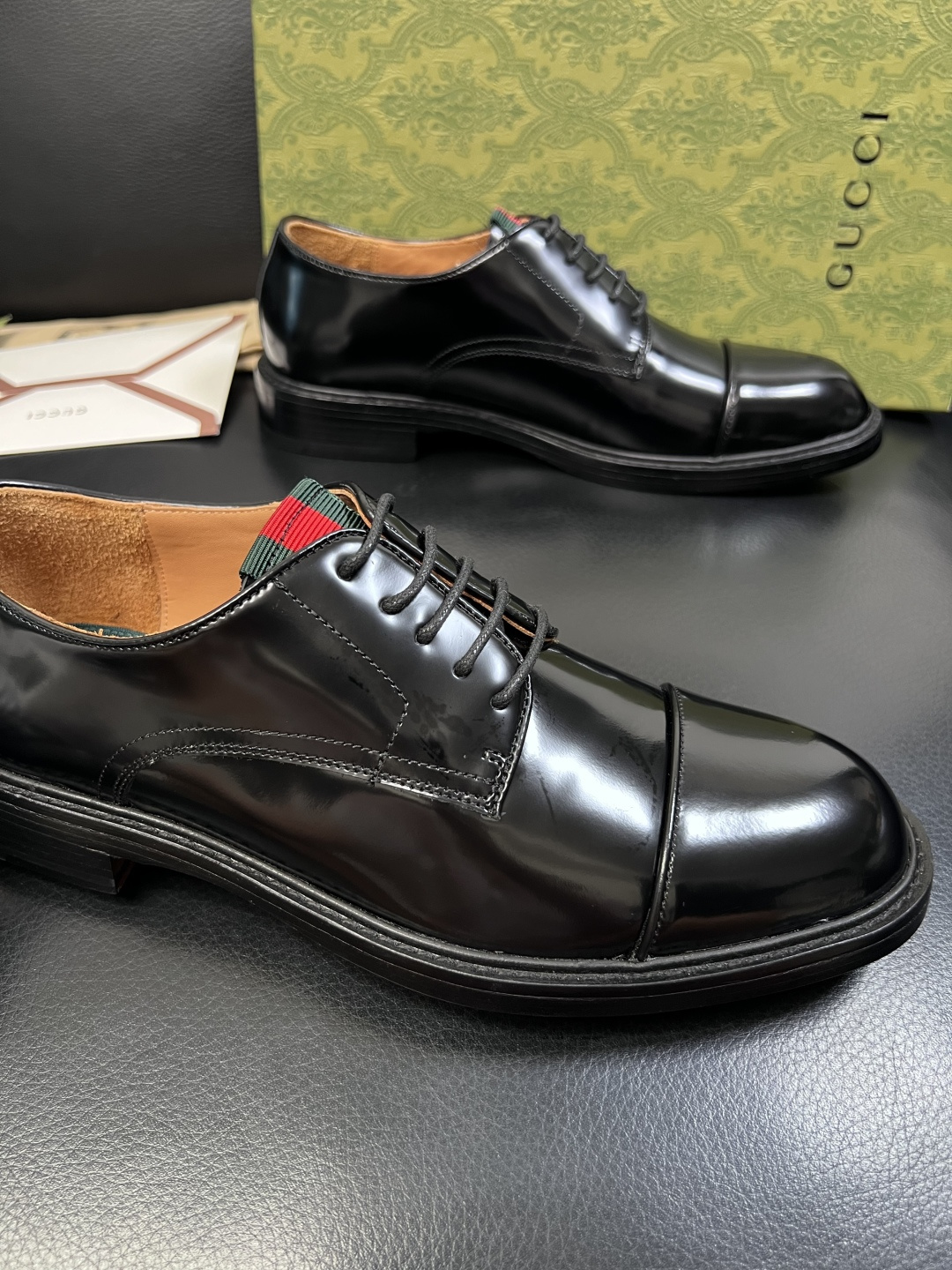 Gucci  高品质  顶级工艺品  古奇  皮鞋系列专柜同步 原厂配置，意大利进口原版牛皮，进口水染牛