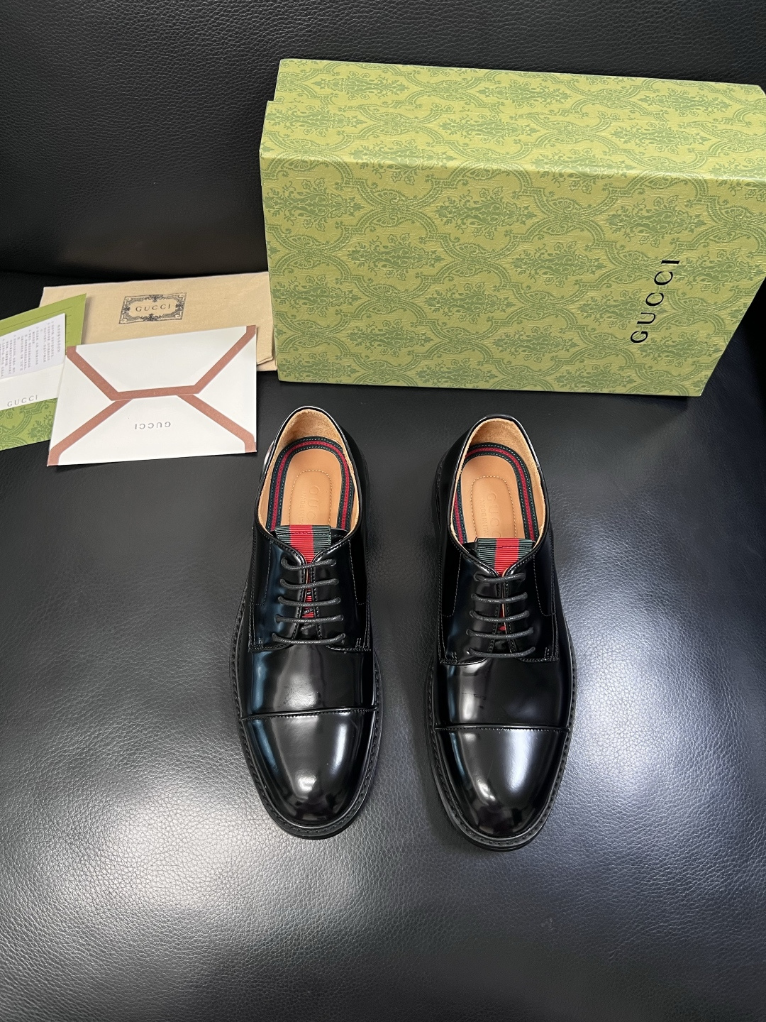 Gucci  高品质  顶级工艺品  古奇  皮鞋系列专柜同步 原厂配置，意大利进口原版牛皮，进口水染牛