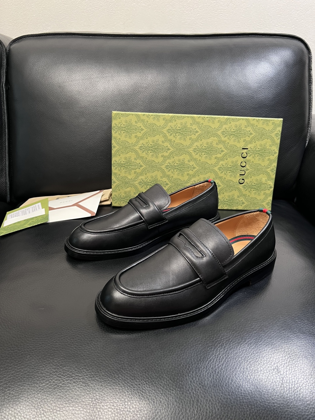 Gucci  高品质  顶级工艺品  古奇  皮鞋系列专柜同步 原厂配置，意大利进口原版牛皮，进口水染牛